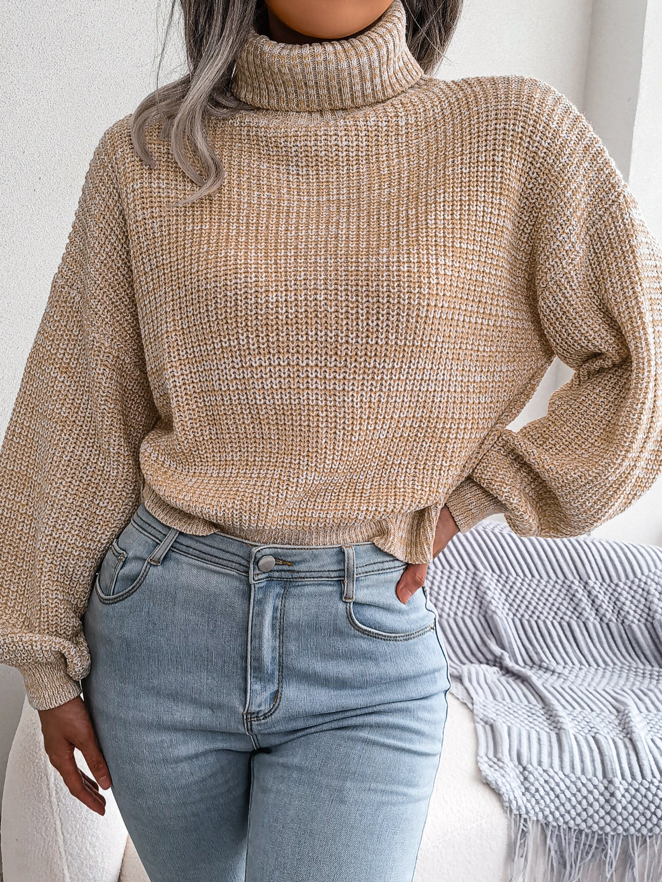 Mixed Color Lantern Sleeve Turtleneck Knit Sweater