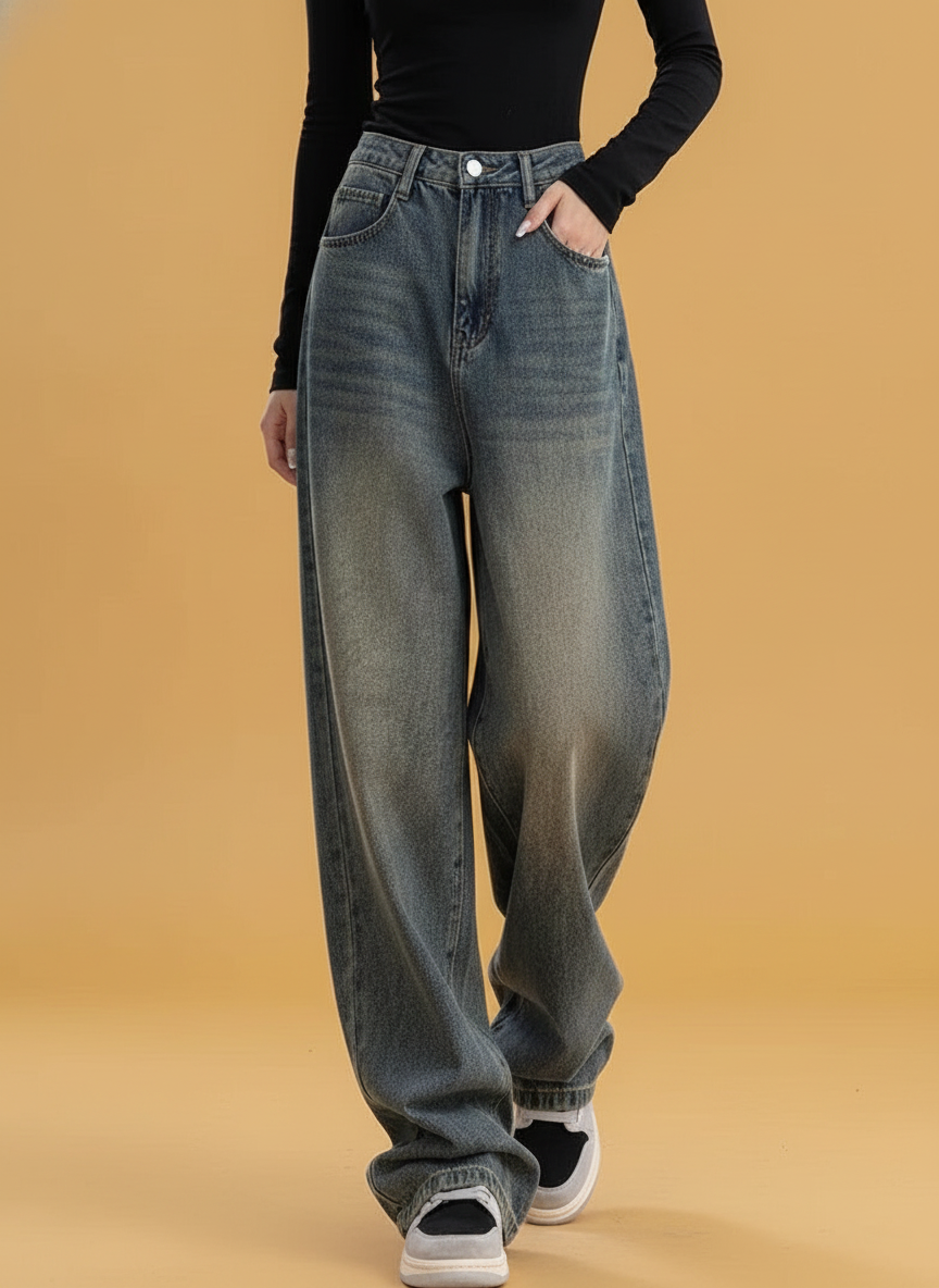 Fashionable Retro Jeans